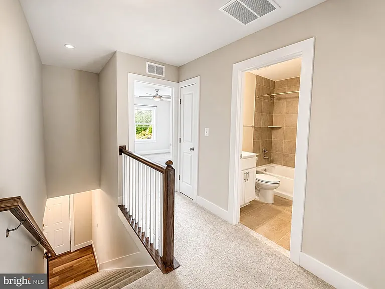 5707 Lowell St — Photo 13