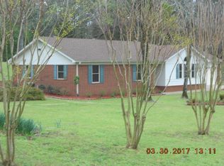 460 Mill Creek Dr, Russellville, AR 72802