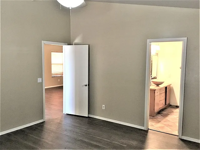 11009 E Aspen Ave — Photo 6