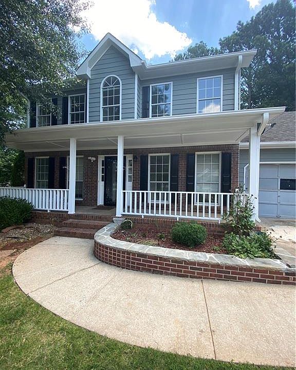 2nd image of 301 Grove Hill Dr