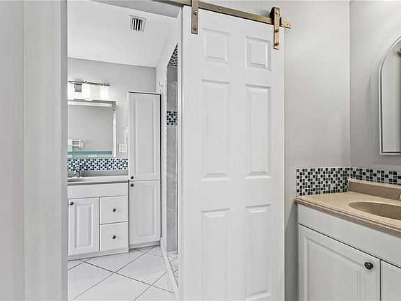 4th image of 1857 E Crowley Cir