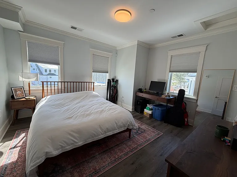 13-18 Hennery Way — Photo 11