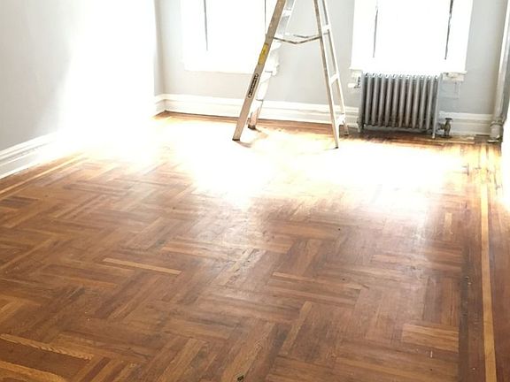 3rd image of 309 E Mosholu Pkwy N APT 2G