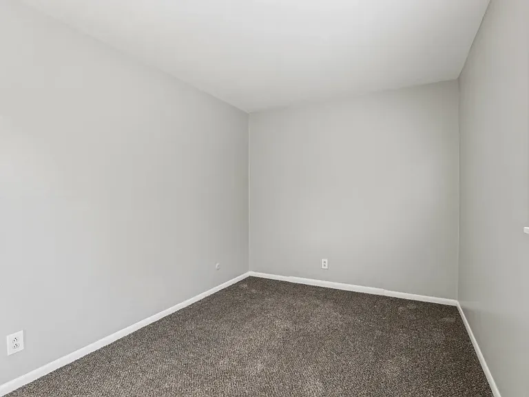 Brookwood Apartments — Photo 21