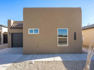 1097 Chitamacha Rd, Las Cruces, NM 88007