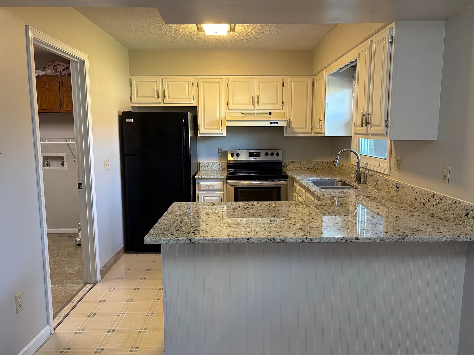 3 bed, 1646 sqft, $1,800 — Photo 4