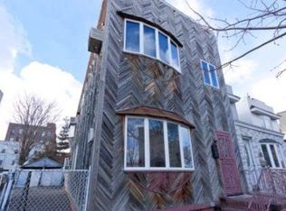 73-52 70th St, Flushing, NY 11385