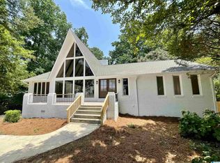 575 Shades Crest Rd, Hoover, AL 35226