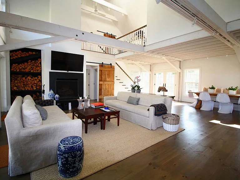 4 Lee Ln — Photo 3