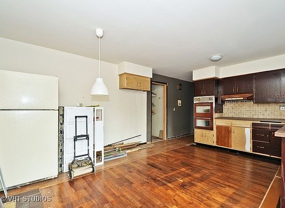 5th image of 4103 N Keeler Ave APT 3D