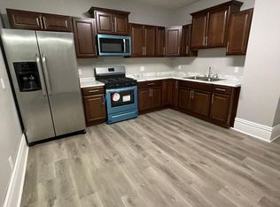820 18th Ave N, Minneapolis, MN 55411