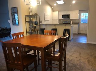 106 Oakdale Dr, Greenwood, SC 29649