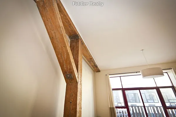 Rented by Fiddler Realty | media 11