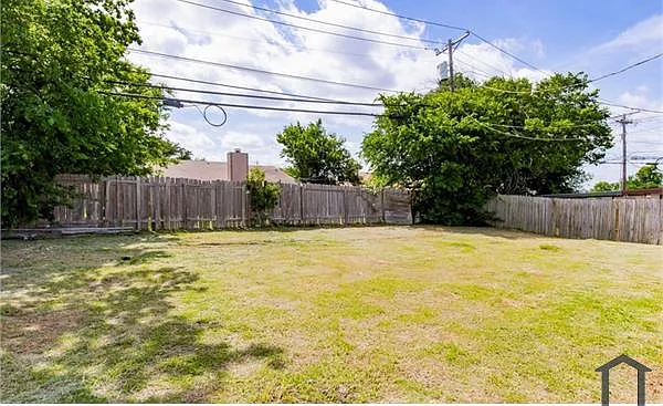 1712 Becker Dr — Photo 14