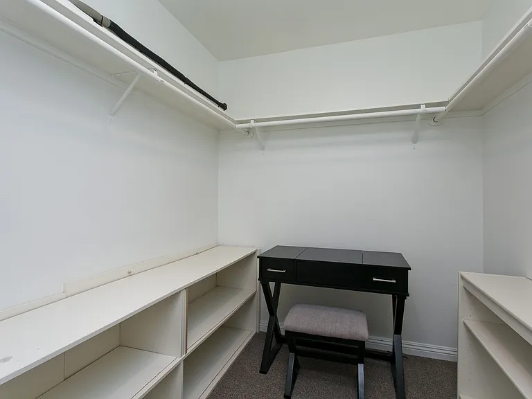 6153 Kalanianaole Hwy #2 — Photo 14