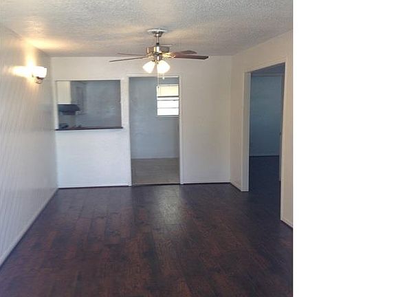 4th image of 1917 52nd St APT 3