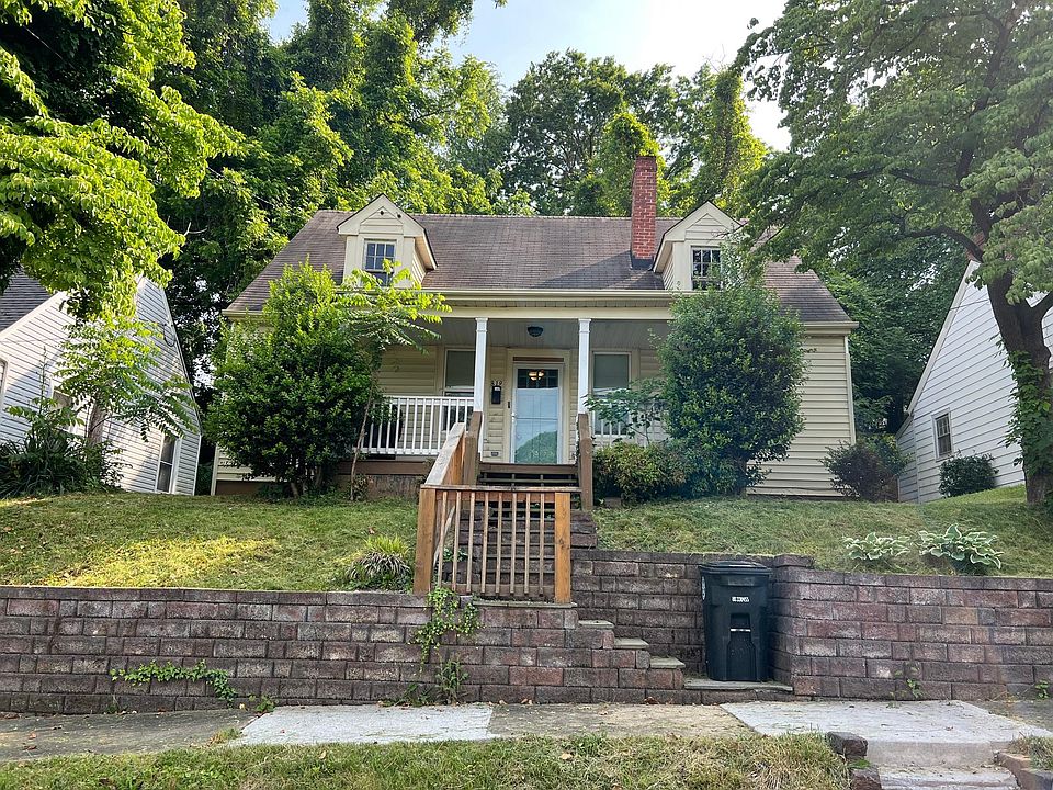 1st image of 819 Centerdale St