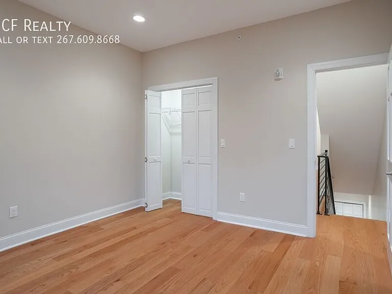 724 N 3rd St #2F — Photo 17