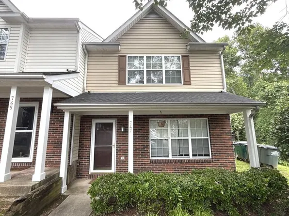 747 Mountainwater Dr, Charlotte, NC 28262