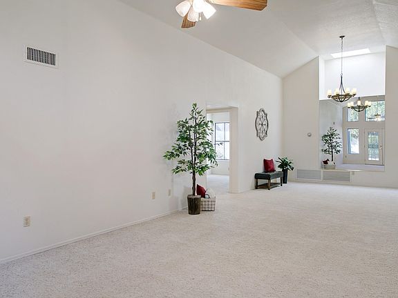 Living /Dining