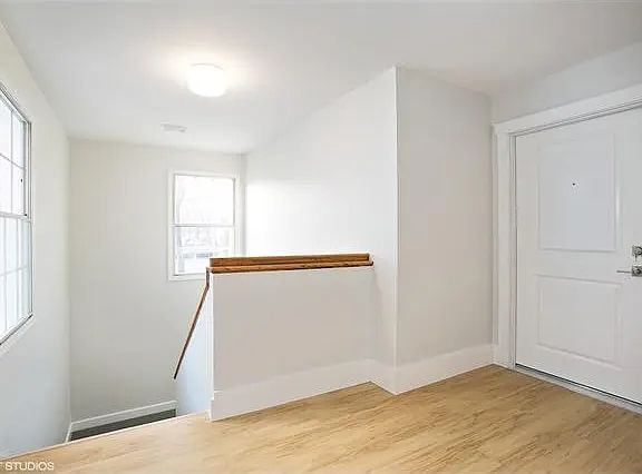 3rd image of 2 Park St Suite 2B