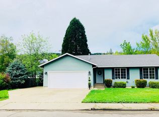 1101 E 2nd Ave, Sutherlin, OR 97479