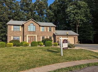 105 Arabian Cir, Butler, PA 16001