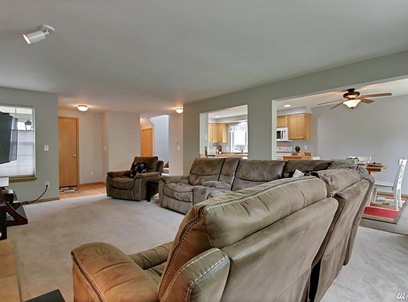 5th image of 1420 69th Ave E