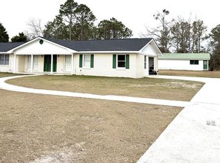 1672 Zoar Rd, Baxley, GA 31513