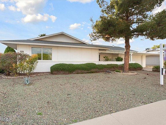 3rd image of 13427 W CASTLE ROCK Drive