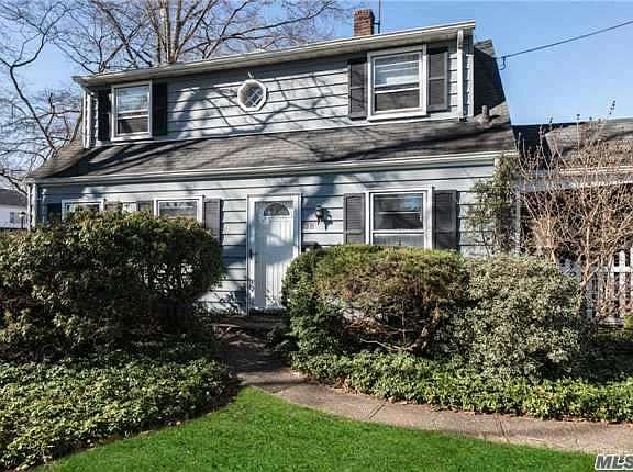 3rd image of 38 Lindberg Ave