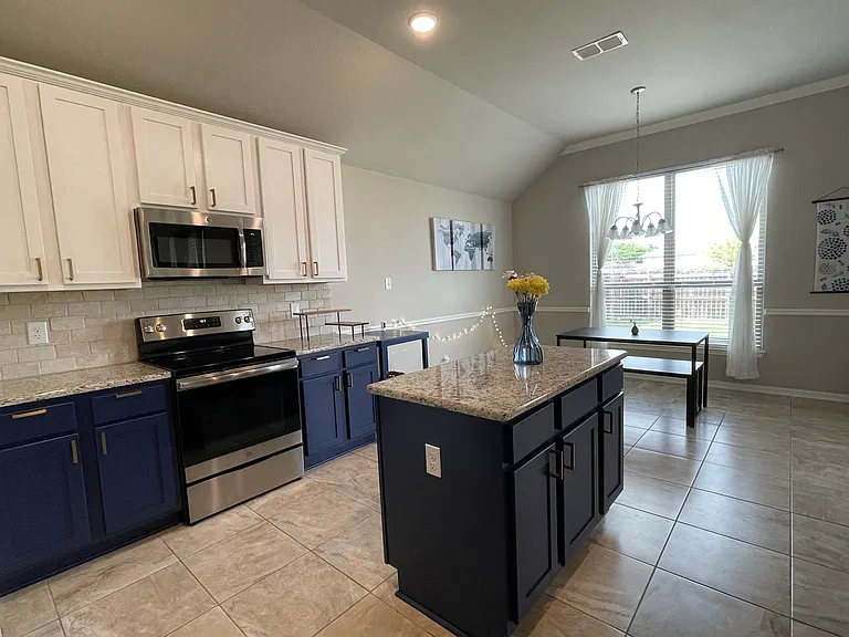7206 Boulder Star Way — Photo 8