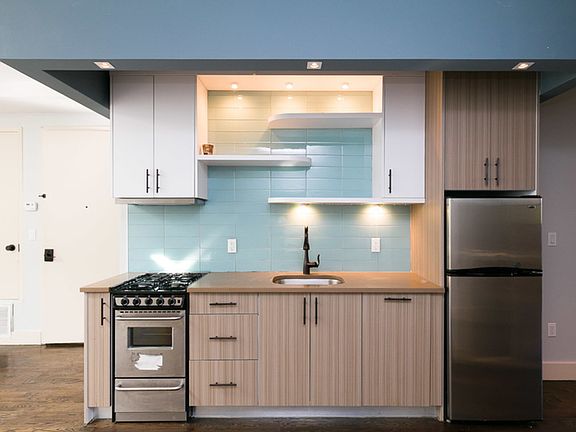 5th image of 860 Macon St #5