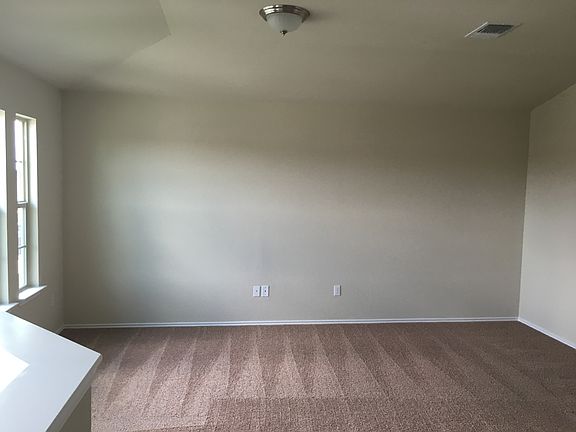 4th image of 1320 Fawn Lily Dr