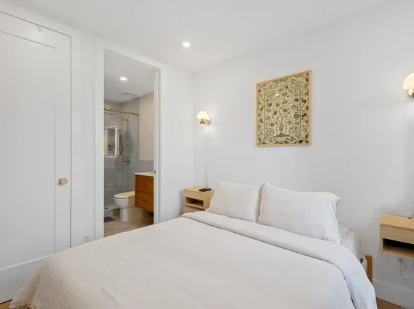 176 Atlantic Avenue image 2 of 10