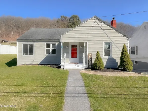 172 Raystown Rd, Everett, PA 15537