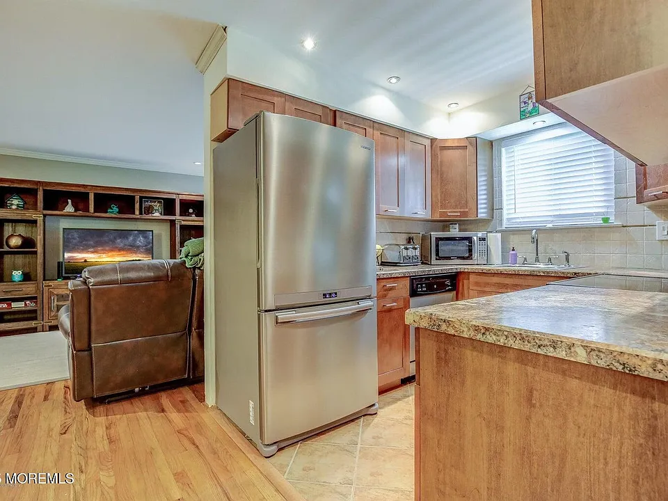 3 Wharfside Dr