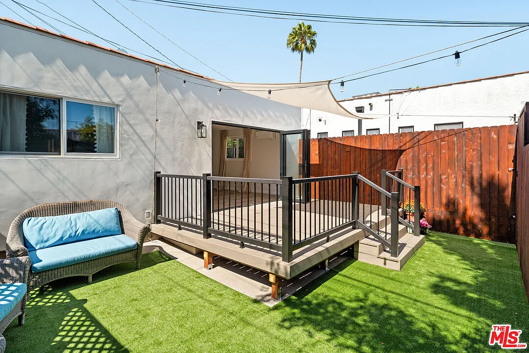 1 bed, 1.0 bath, 450 sqft, $3,400 — Photo 2