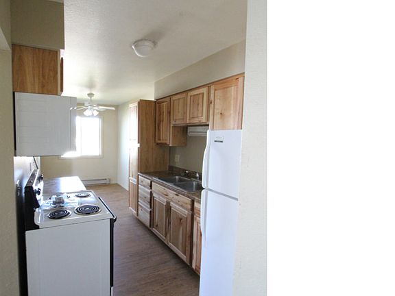 2nd image of 2148 Alderson Ave APT 8