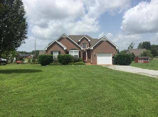 112 Irish Oaks Dr, Portland, TN 37148