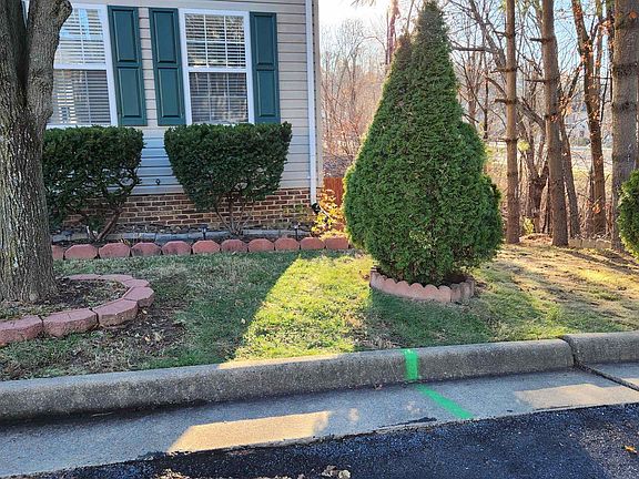 3rd image of 2398 Breckenridge Ct