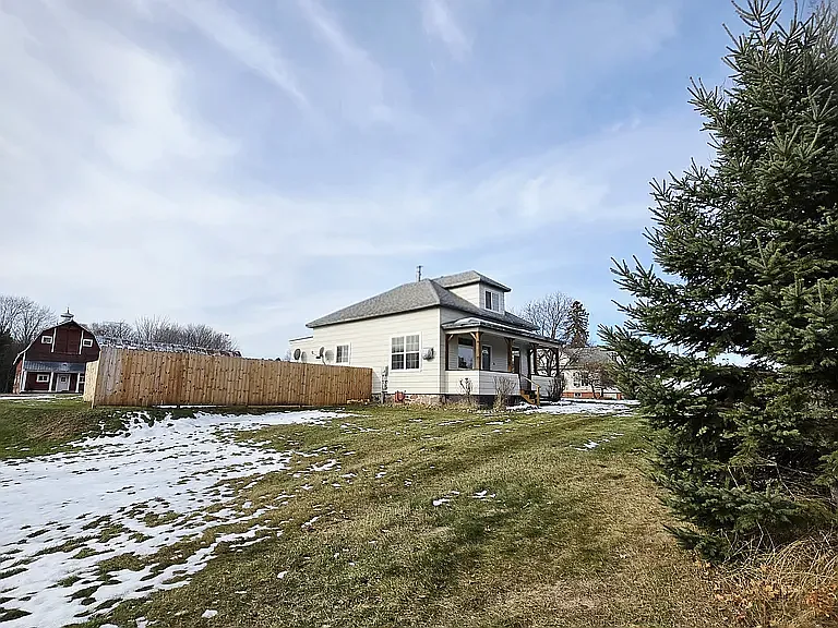 6908 US Highway 41 S