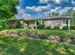 519 Maumee St, Jonesville, MI