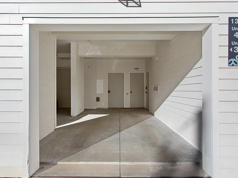 131 Stein Steel St #3 — Photo 14