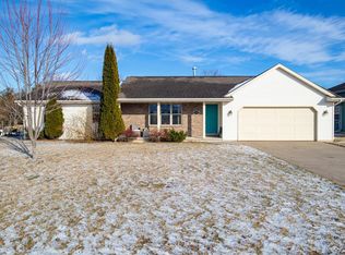 1051 Symphony Blvd, Neenah, WI 54956