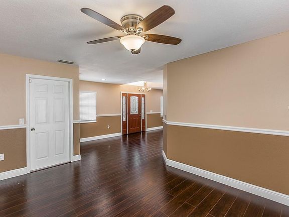 5th image of 3953 Lake Joyce Dr