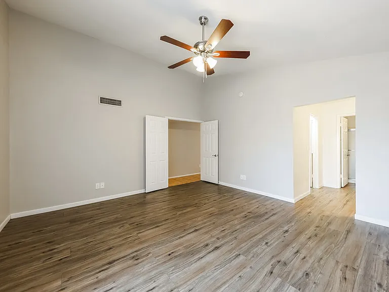 6630 W Poinsettia Dr — Photo 11
