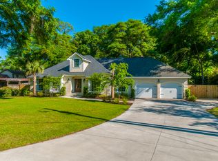 677 Ayers Dr, Charleston, SC 29412