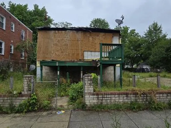 118 Yuma St SE, Washington, DC 20032