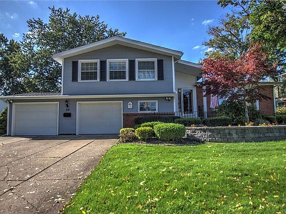 2nd image of 25 Boxwood Cir